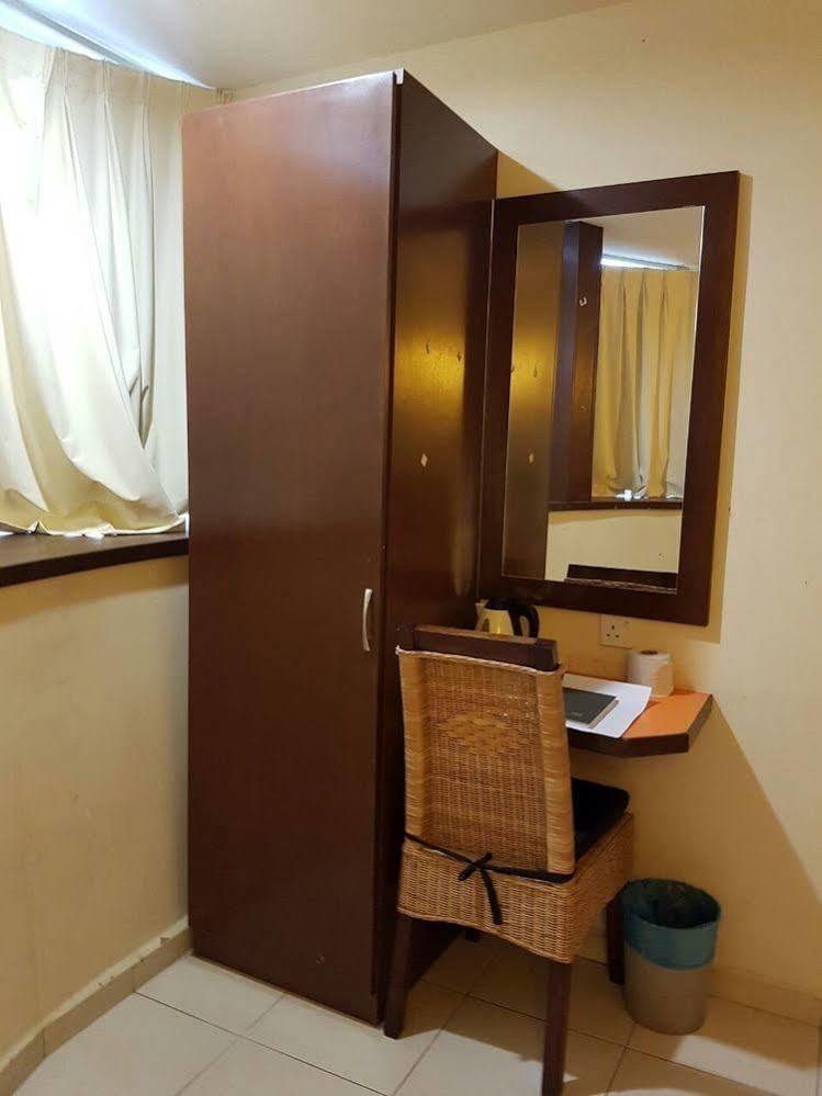 Newbridge Hotel Malacca Buitenkant foto