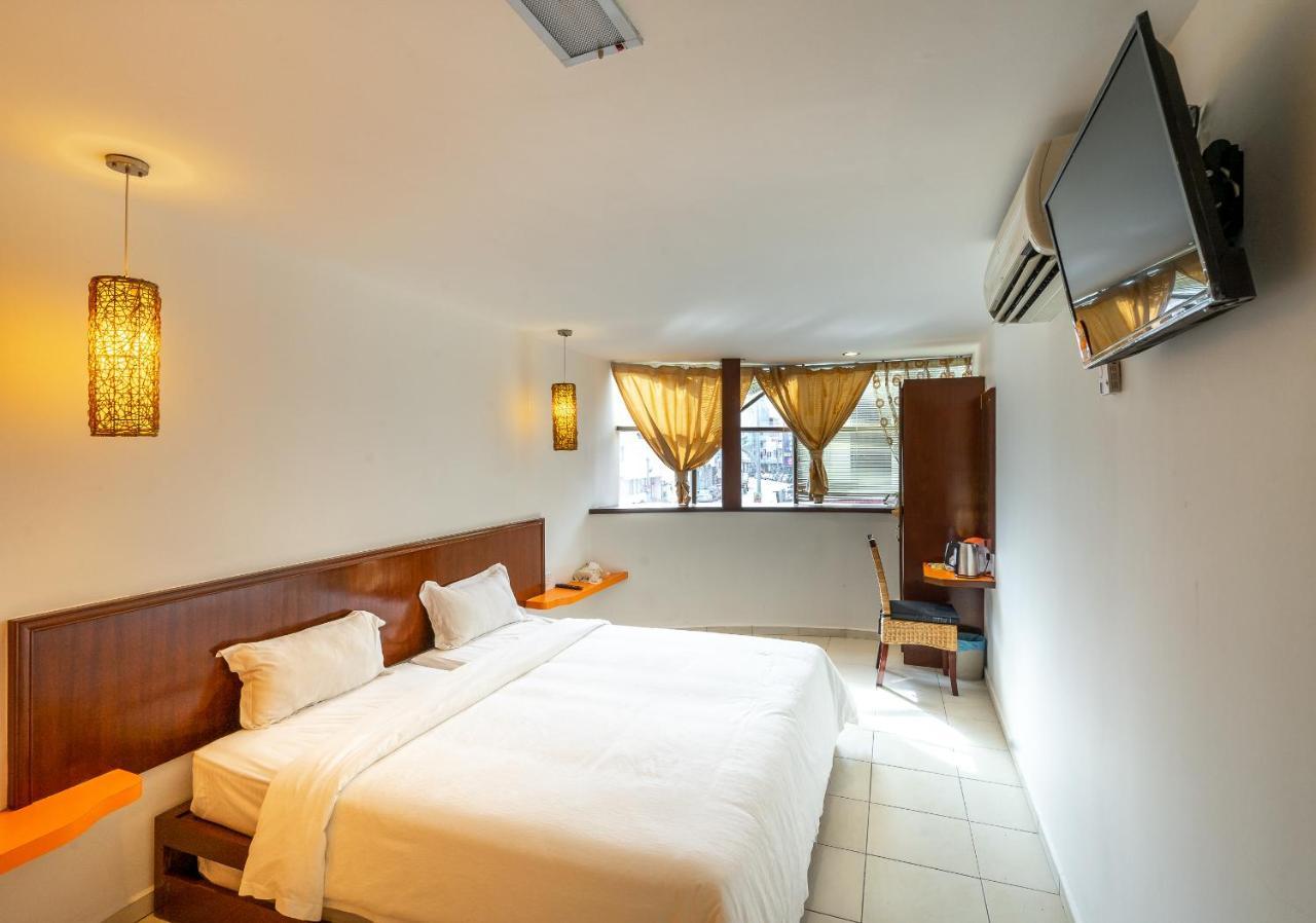 Newbridge Hotel Malacca Buitenkant foto